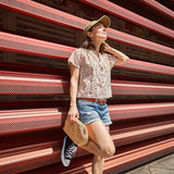 Okinawa mujer de costura de la mujer blusa y vestido