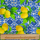 Polycoton imprimé citrons et Azulejos fond blanc