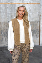 SCUBA Touched Swedish printed flowers beige background