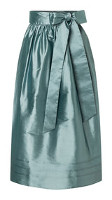 Patron Burda n°5625 : Ensemble costume traditionnel