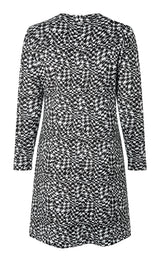 Burda boss n ° 5677: dress & t-shirt