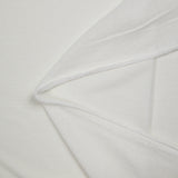 Polyester fin gaufré blanc cassé