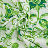 Voile de coton imprimé jardin persan vert fond blanc