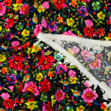 Viscose imprimée fleurs multicolore fond noir