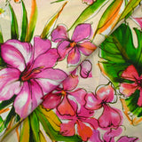 Voile de viscose imprimé Hawaiian hibiscus rose fond ivoire