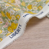 Coton liberty ® Leontyne Dream jaune et vert au mètre