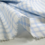 Popeline polycoton tissée-teinte à carreaux Auguste bleu fond blanc