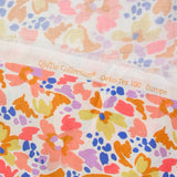 Coton imprimé Martina fleurs fantaisie pêche et camel au mètre