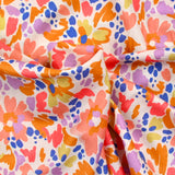 Coton imprimé Martina fleurs fantaisie pêche et camel au mètre