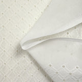 Broderie anglaise Ingrid blanc cassé