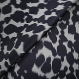 Satin de polyester imprimé fauve fond gris