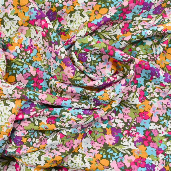Viscose imprimée patchwork de fleurs multicolore