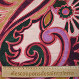 Satin de viscose imprimé l'art en cachemire fond rose poudré