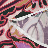 Satin de viscose imprimé l'art en cachemire fond rose poudré