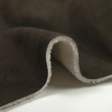 Bombardier sueco con oveja marrón oscuro