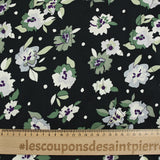 Matelassée viscose green flowers night blue backwater with black
