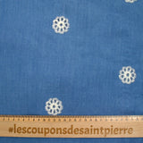 Chambray de viscose brodé bleu