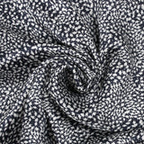 Satin de soie imprimé nuit étoilée fond bleu nuit