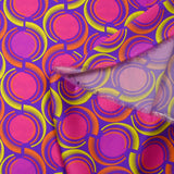 Crêpe satin de polyester imprimé rond rétro fond violet