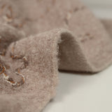 Lainage bouclette Sarah fleurs fond sable rosé
