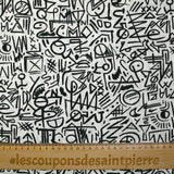 Viscosa estampada con graffitis negros sobre fondo blanco