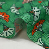 Viscose imprimée fleurs de mariage fond vert