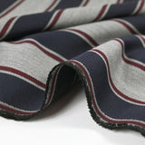Gabardine de laine mélangée rayée marine et bordeaux fond gris