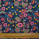 Coton imprimé pluie de fleurs rose fond marine