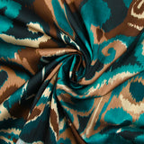 Satin polyester imprimé vibration de cachemire marron et bleu canard