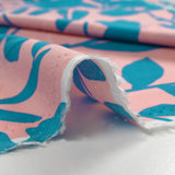 Viscose imprimée Linda bleu fond rose