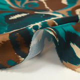 Satin polyester imprimé vibration de cachemire marron et bleu canard