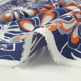 Viscose imprimée Moana corail fond bleu charrette