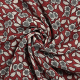 Mousseline imprimée crinkle fleurs écrues fond brique