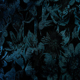 Brocart lamé bleu azur jardin de fleurs fond noir