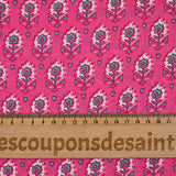 Coton indien imprimé Sati turquoise et blanc fond rose