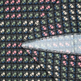 Crêpe georgette imprimé carré de fleurs fond noir