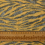 Maille dentelle ajourée feuillage jaune fond noir