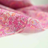 Coton liberty ® Strawberry rose au mètre