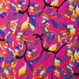 Viscose imprimée ikat coloré fond fuchsia