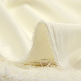 Crêpe satin polyester blanc cassé