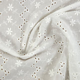Broderie anglaise Nefeli