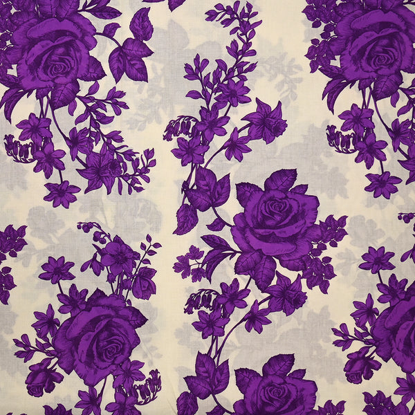 Voile de coton imprimé roses violet fond écru