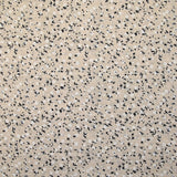 Voile de coton imprimé et floqué fleurettes fond beige clair