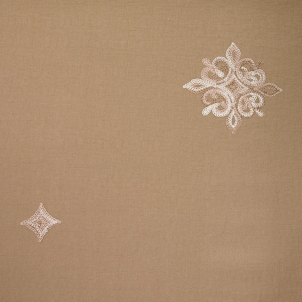 Crêpe viscose brodé Aurore fond beige