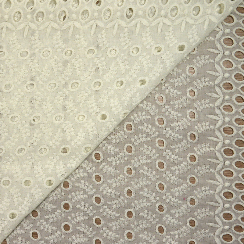 Broderie anglaise Roma blanc cassé
