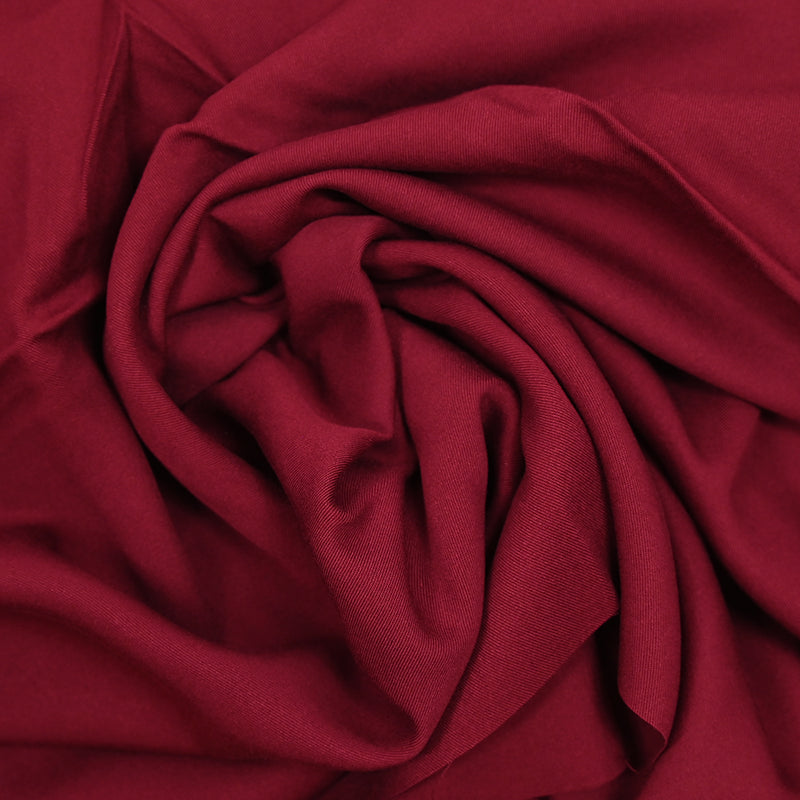 Twill de viscose rouge bordeaux