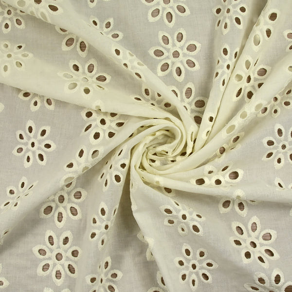 Broderie anglaise Garance jaune pâle