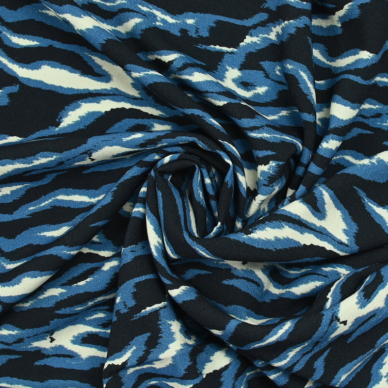 Viscose imprimée Loreena bleu fond noir