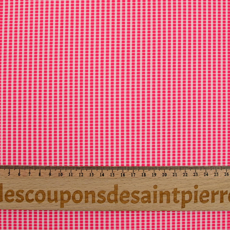 Small jacquard jacquard pink rectangles white background