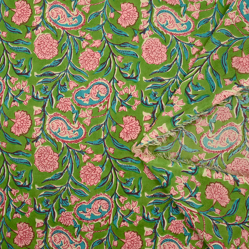 Coton indien imprimé Shiva rose et bleu turquoise fond vert pomme